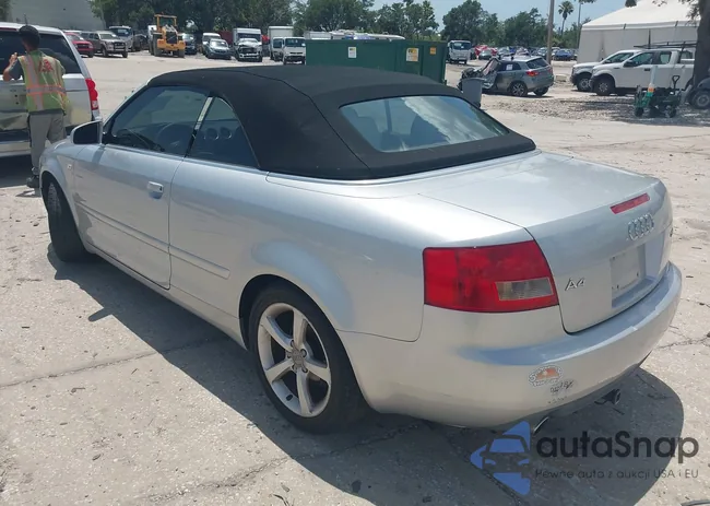 WAUAC48H05K003373: 42459550