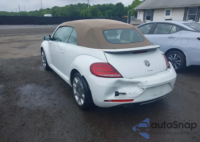 3VW517AT1HM809338: 42461115