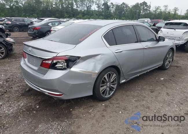 1HGCR2F5XHA261242: 42461152