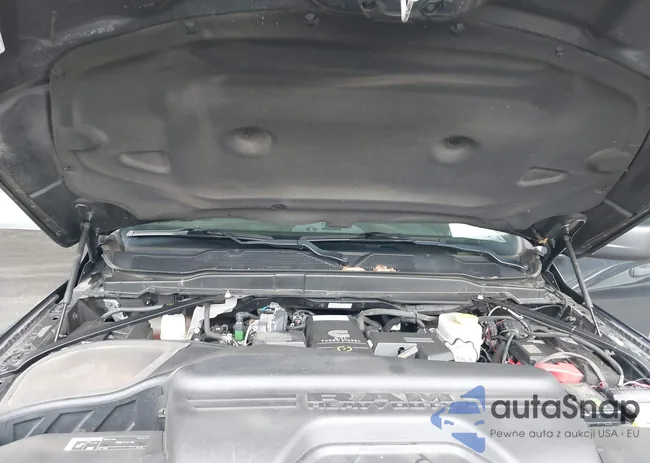 3C6UR5CL6LG214766: 42461225