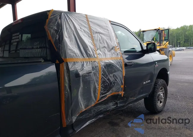 3C6UR5CL6LG214766: 42461225