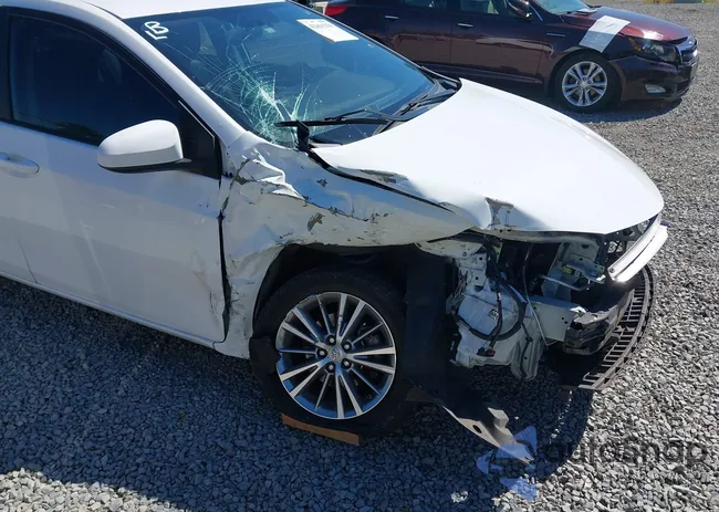 2T1BURHE0FC285718: 42461256