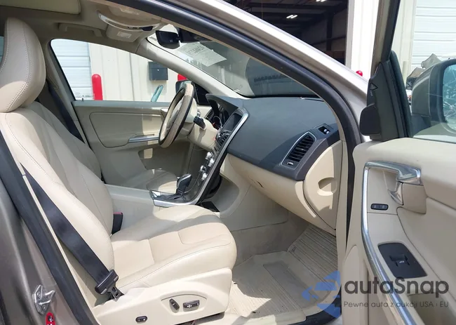 YV4612RK5F2740483: 42461279