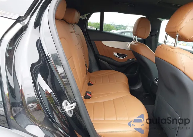 W1N0J8EB8PG149045: 42460561