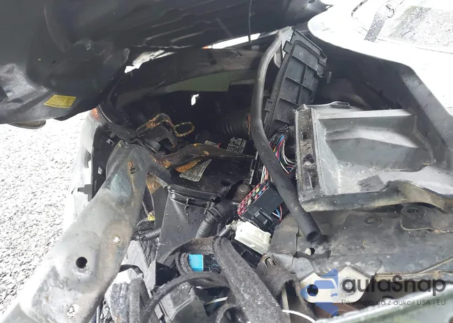 2T1BU4EE8DC940504: 42461760