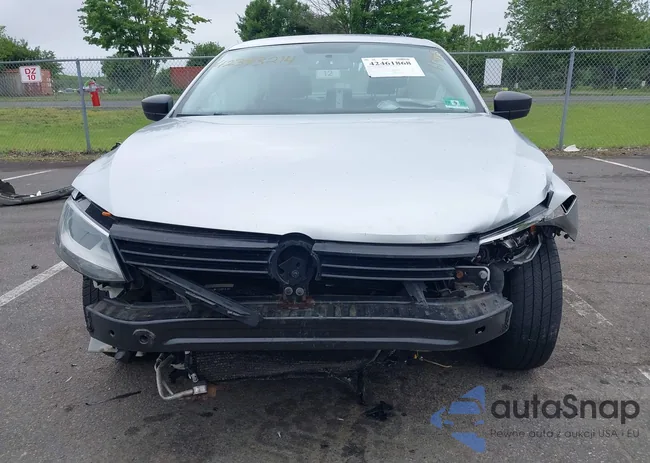 3VW2K7AJ7EM217758: 42461868