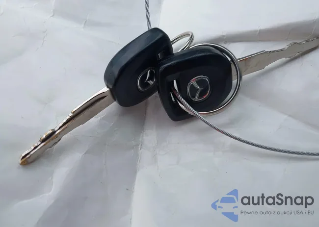 JM1BL1UG7C1506758: 42462082