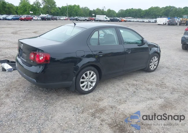 3VWRZ7AJ0AM105047: 42462140