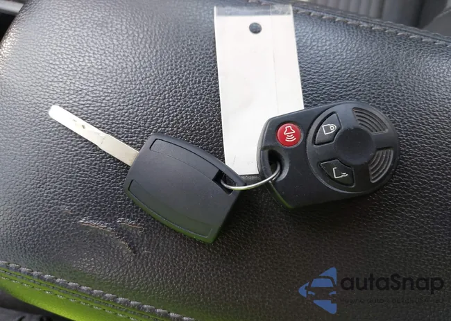 1FMCU0GD5HUB00721: 42461486