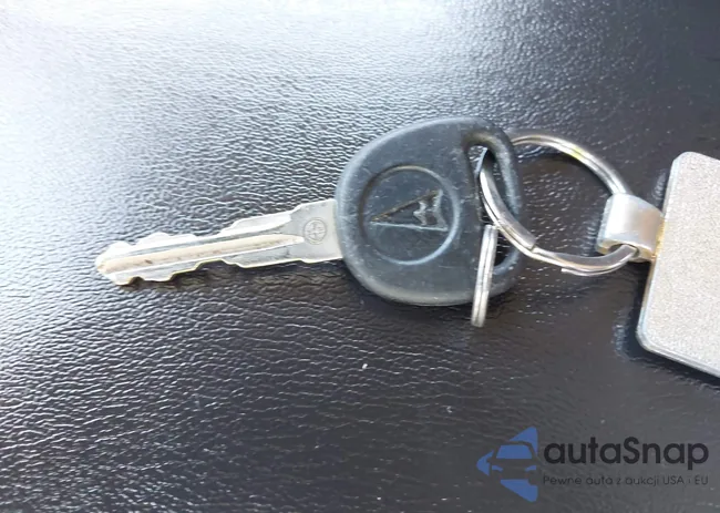 2CKDL63F276026573: 42461628