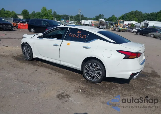 1N4BL4EW2PN308066: 42462735