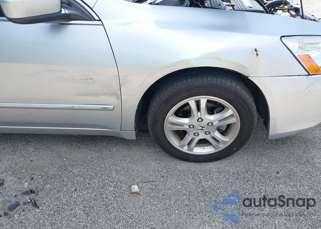 1HGCM56396A160043: 42462918