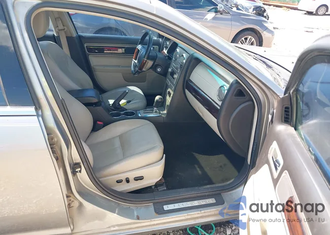 3LNHM28T99R611901: 42462974