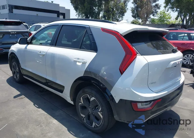 KNDCT3L10P5029456: 42463012