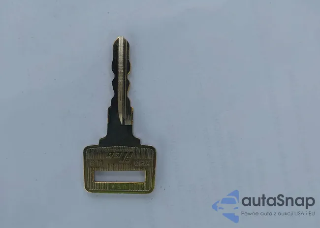 YV1FA8840M2525853: 42463033