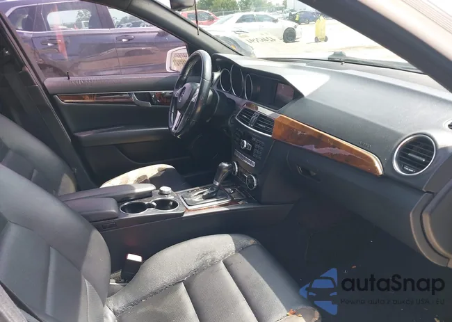 WDDGF4HB2EA963886: 42463194