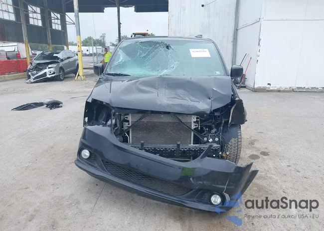 2C4RDGEG7KR648129: 42462568