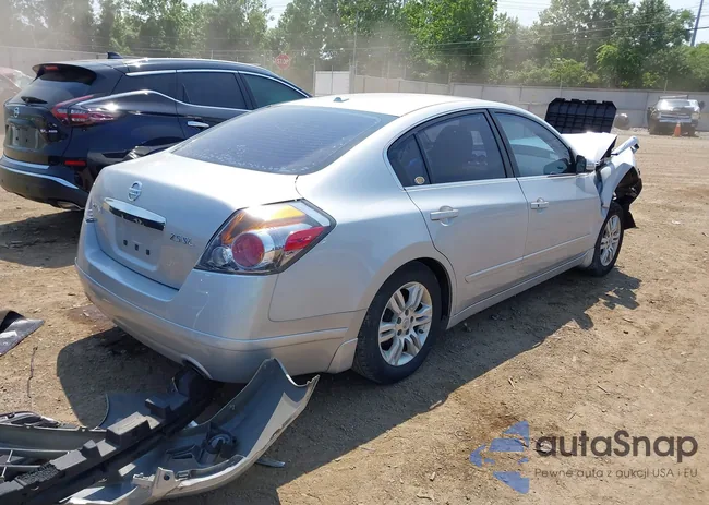 1N4AL2AP9CN409498: 42463794