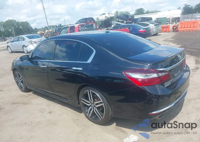 1HGCR3F90HA030200: 42463819