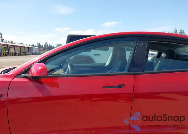 5YJ3E1EB5NF174606: 42463894