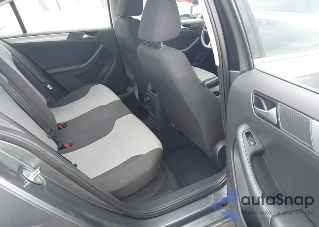 3VW2B7AJ3HM314525: 42463935