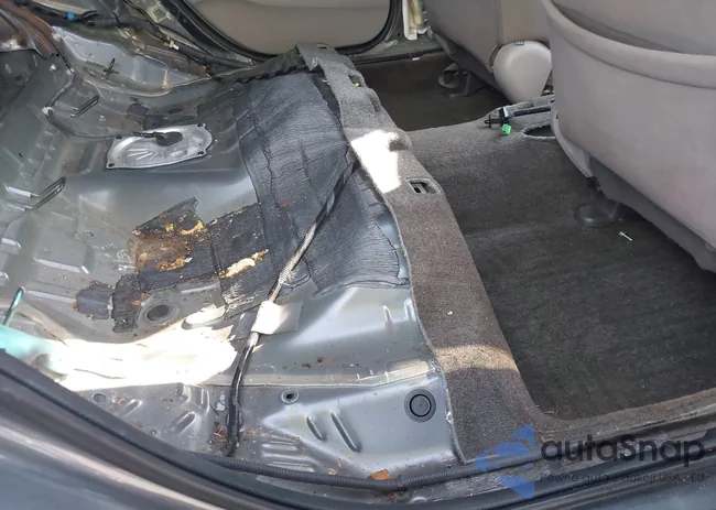 1HGCP2E38AA053095: 42463975