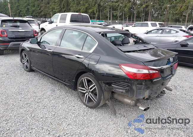 1HGCR3F9XGA034172: 42464060