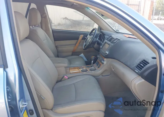 JTEEW44A182015116: 42464135