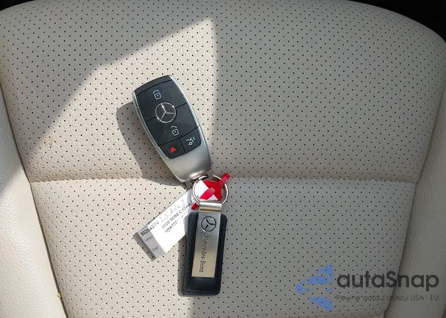 W1KWF8EB3LR581615: 42464216