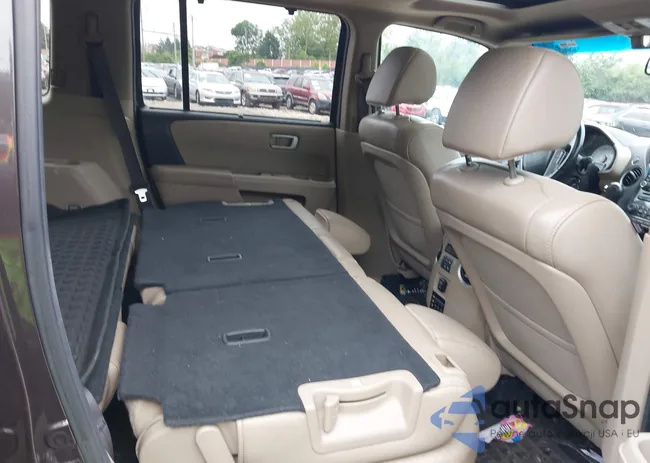 5FNYF4H90CB061320: 42463360