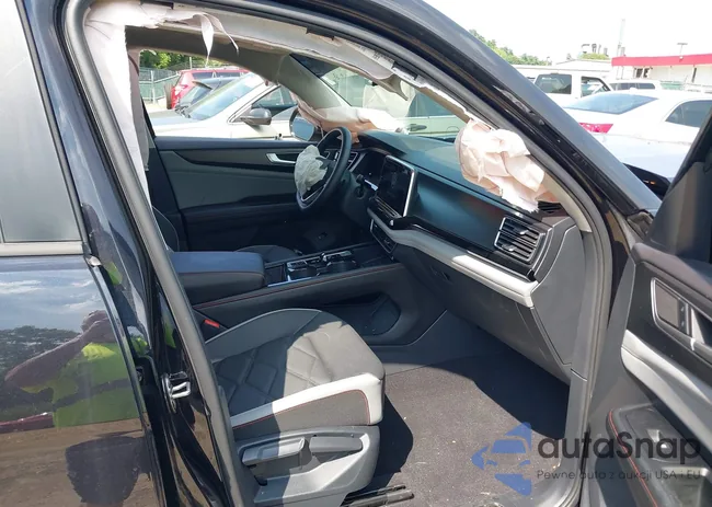 1V2CR2CA4RC579670: 42463444