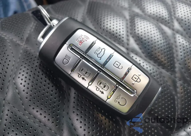 KMUMCDTC4NU043789: 42463458