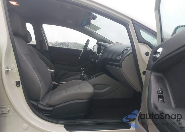 KNAFK4A64F5329517: 42463539