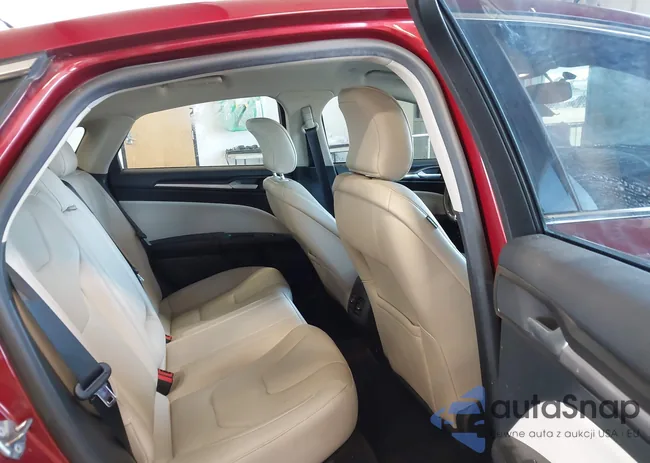 3FA6P0RUXHR158259: 42463561