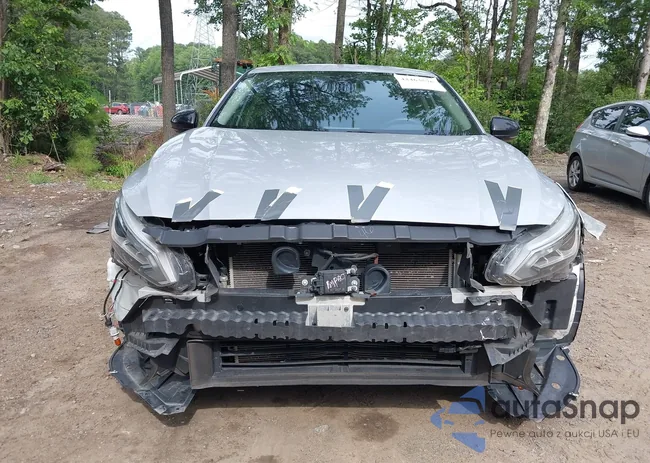 1N4BL4CV4LC213587: 42463576