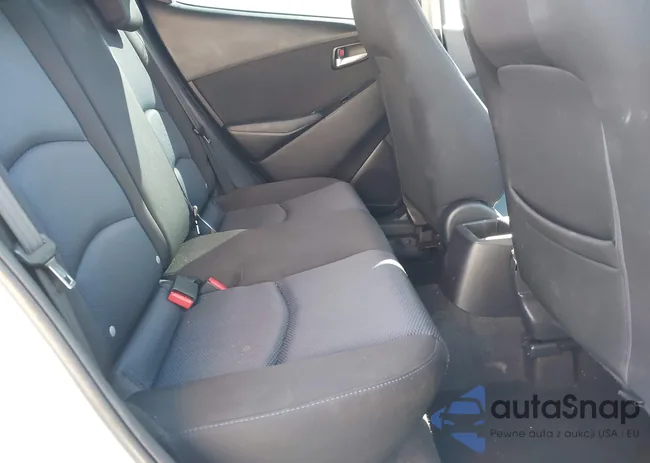 3MYDLBZV4GY138564: 42464755