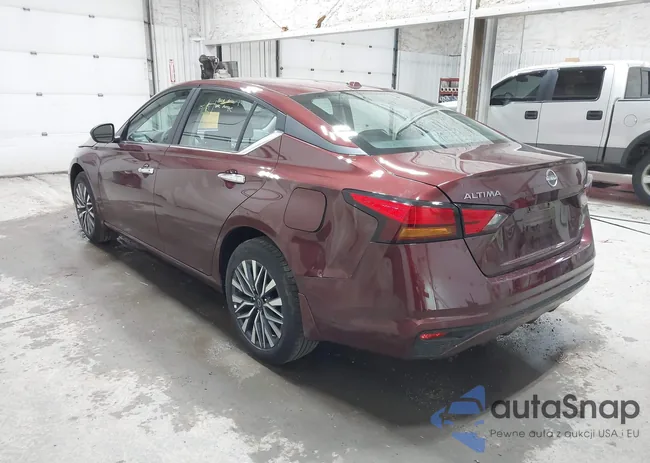 1N4BL4DW3SN383031: 42464871