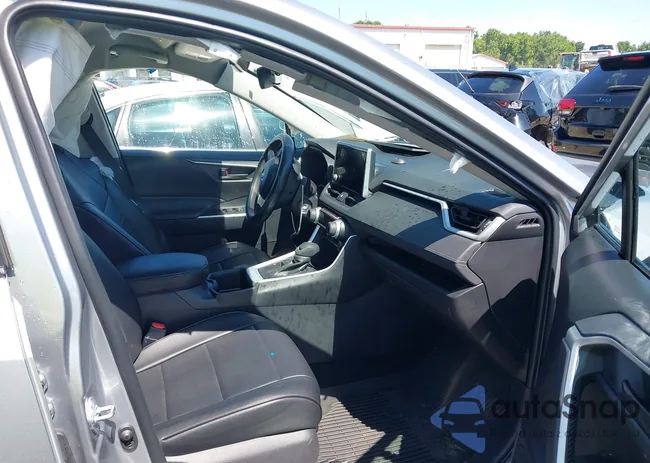 2T3H1RFV4SC303869: 42464883