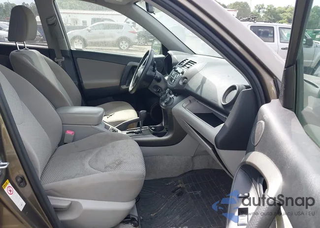 JTMBF4DV8B5049795: 42464961