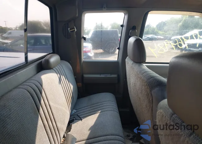 1GTEC19W6VE540392: 42464984