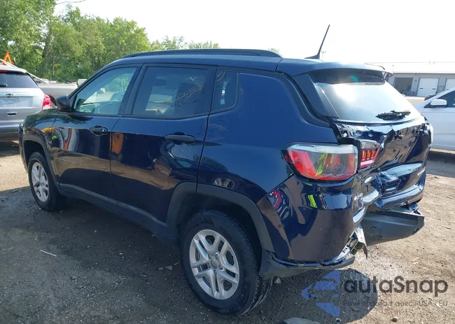 3C4NJDAB8JT143518: 42465162