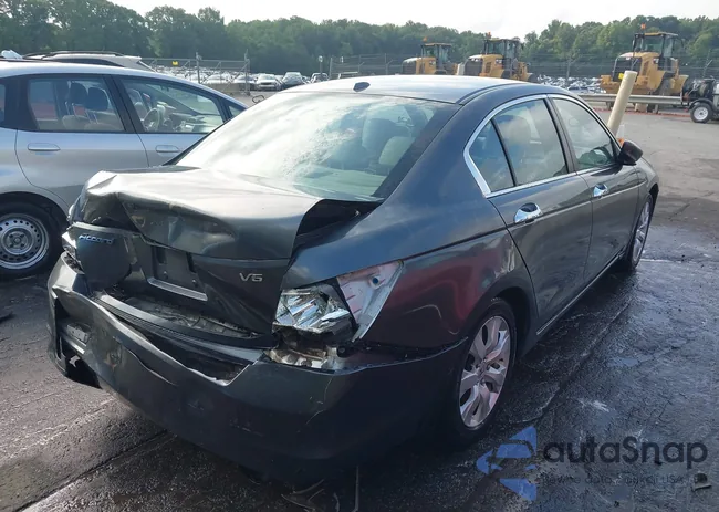 1HGCP3F88AA027242: 42464439