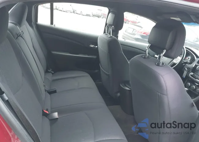 1C3CCBBB4CN299650: 42464444