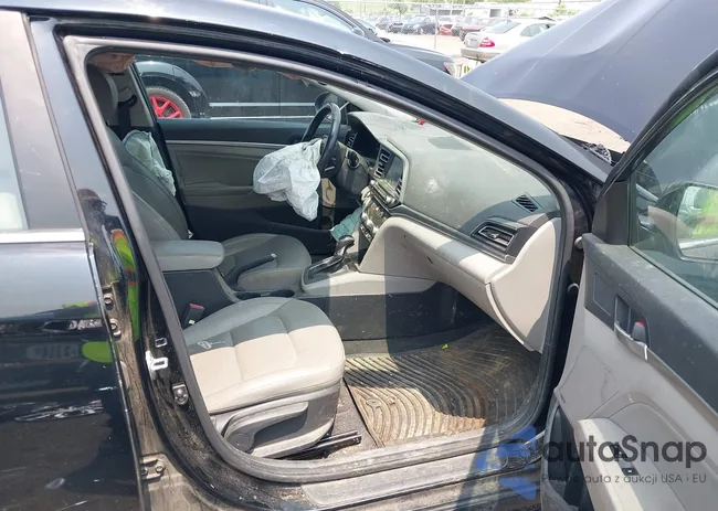 KMHD84LF8LU071358: 42464528