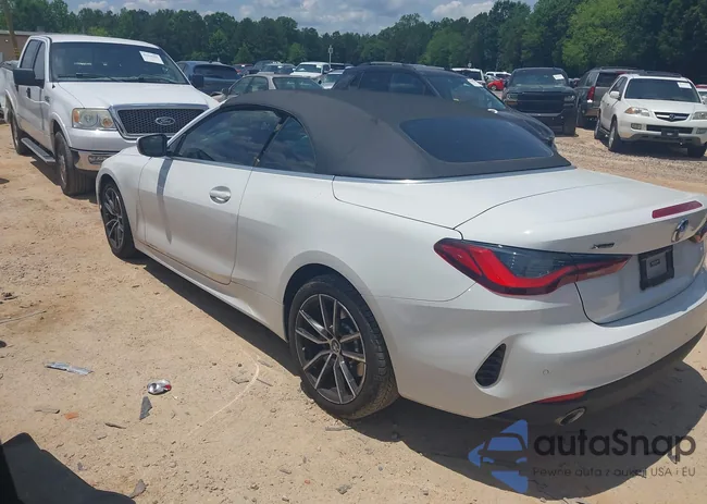 WBA43AT04PCM23292: 42465765