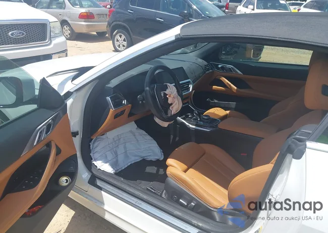 WBA43AT04PCM23292: 42465765