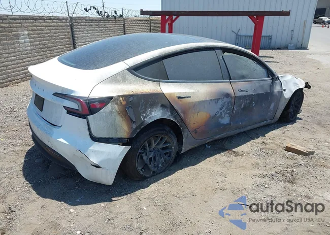 5YJ3E1EA6SF014611: 42465845