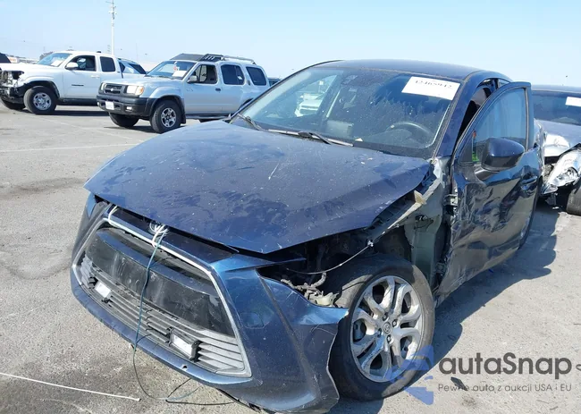 3MYDLBZV7GY102108: 42465942