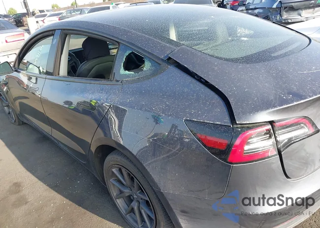 5YJ3E1EA4PF427022: 42465964