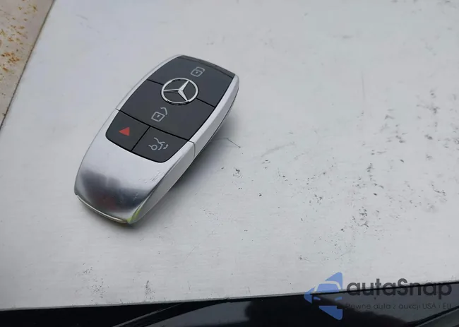 WDDZF4JB8HA221645: 42466083